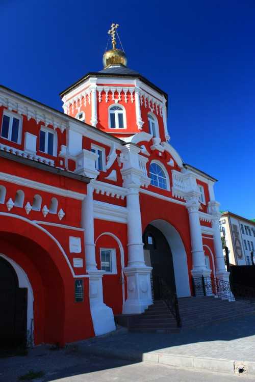 Свято-введенский монастырь киева: описание, история, фото, точный адрес