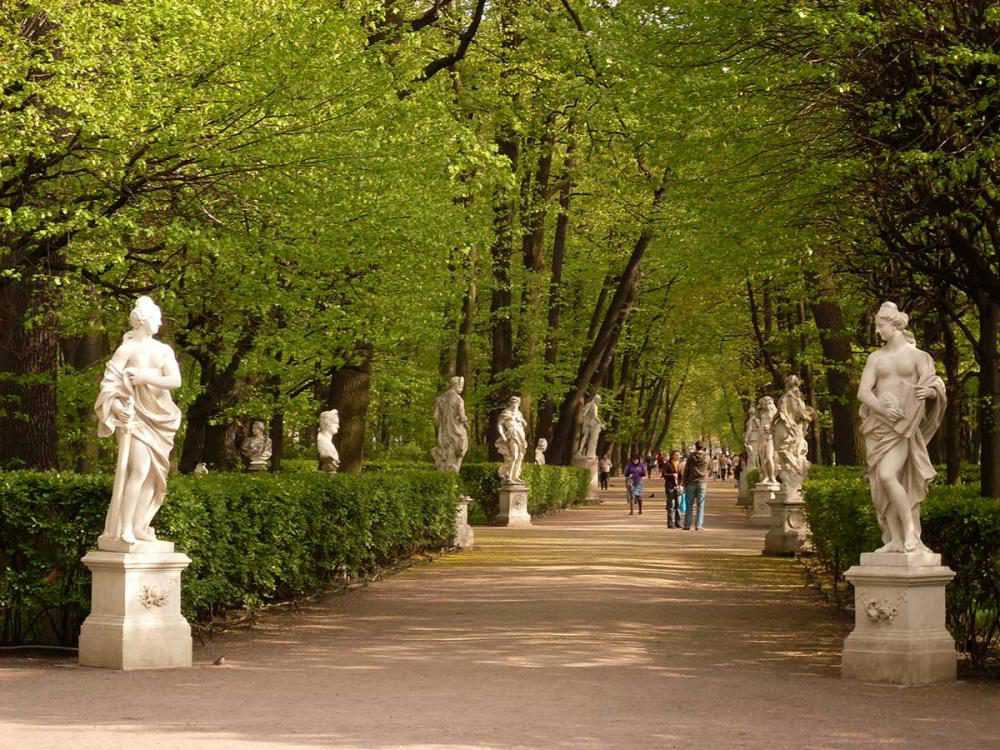 Летний сад-дворец в санкт-петербурге