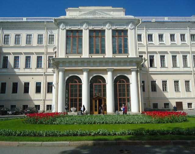 Аничков дворец в санкт-петербурге, история, фото внутри