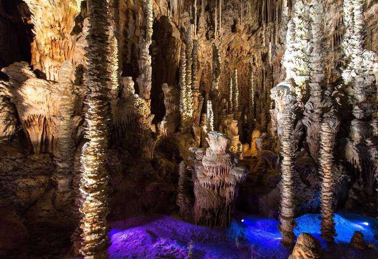 20 невероятно красивых пещер мира, от которых захватывает дух
