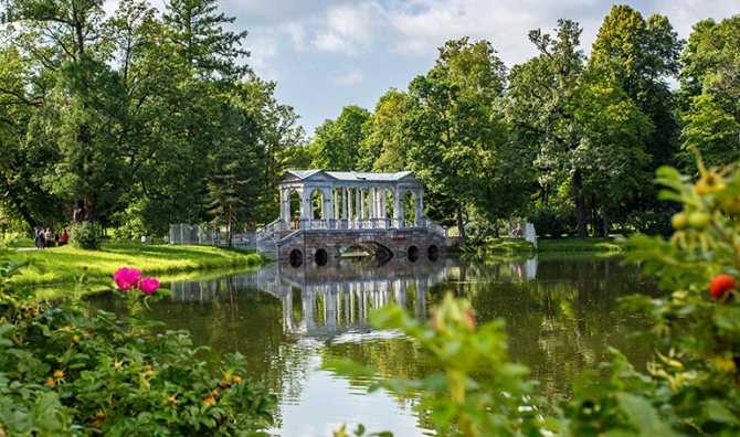Екатерининский парк был заложен еще в начале XVIII в., когда Царское Село стало загородной резиденцией жены Петра Екатерины I...
